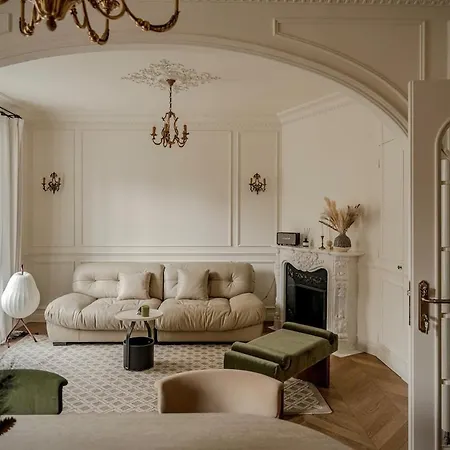 T4 Porte De Versailles Apartment
