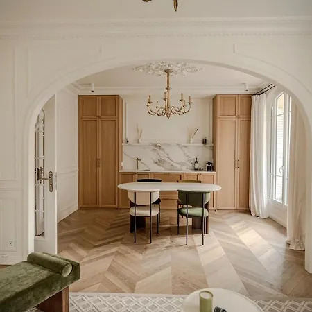 Apartment T4 Porte De Versailles Paris