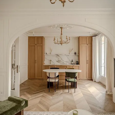 Apartment T4 Porte De Versailles