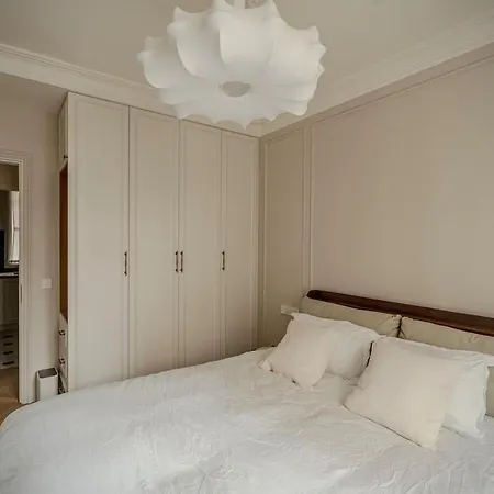 Apartment T4 Porte De Versailles Paris