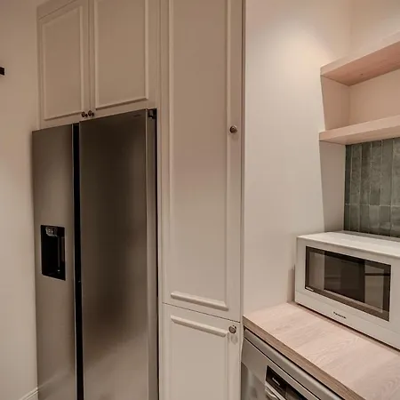 Apartment T4 Porte De Versailles Paris